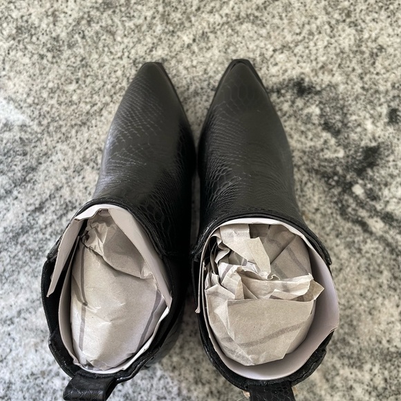 NWT Seven7 Madison Python Pointed Booties - 6 - Picture 15 of 16